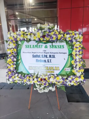 Karangan Bunga Ucapan Selamat kantorwalikotapalangkaraya di Kantor Wali Kota Palangkaraya